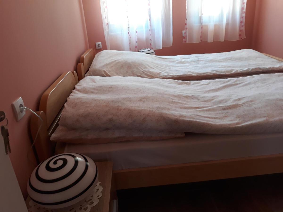 Andi Apartman Pacir Εξωτερικό φωτογραφία